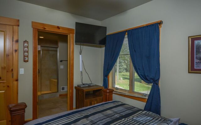 Touch the Sky 4 Bedroom Townhome