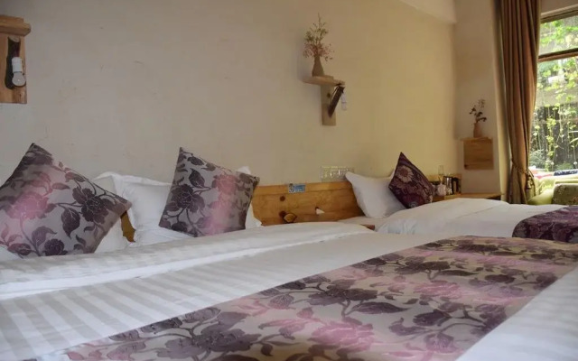 Xisha Cloud Mountain Holiday Hotel