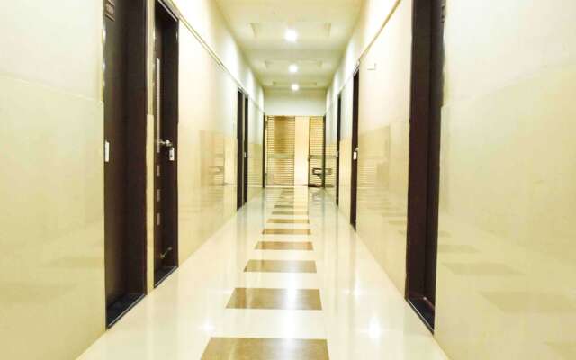 Abhinav Hotel