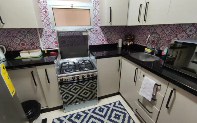 Amazing 2-bed Apartment in Cairo Madinty