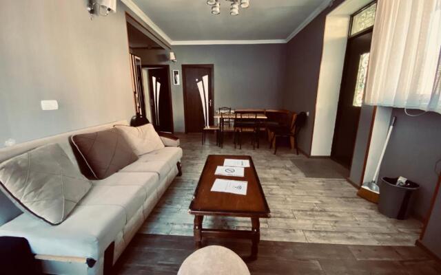 Guest house chavchavadze N23