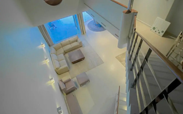 The Dragon Hotel & Resort & Sea Loft Chalets