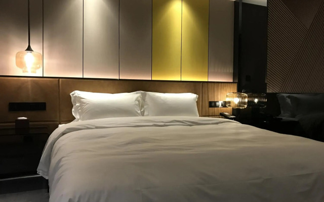 Paco Hotel (Guangzhou Tower Datang Metro Station Branch)