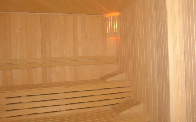 Carmen Suite Hotel