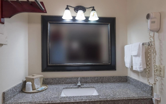 Red Roof Inn Chipley