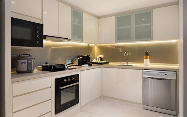 Oakwood Hotel & Residence Surabaya