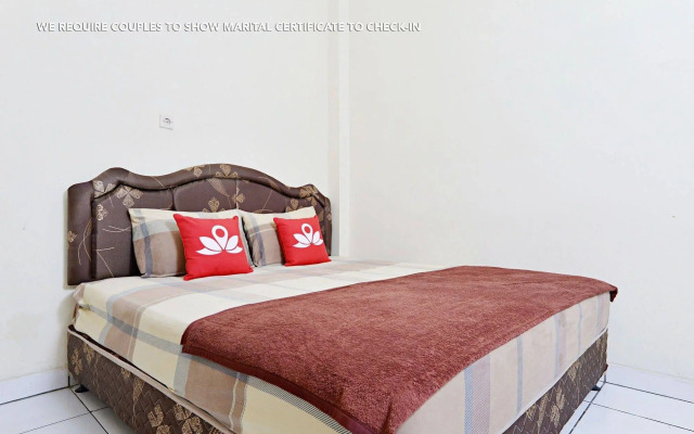 ZEN Rooms Antapani Syariah
