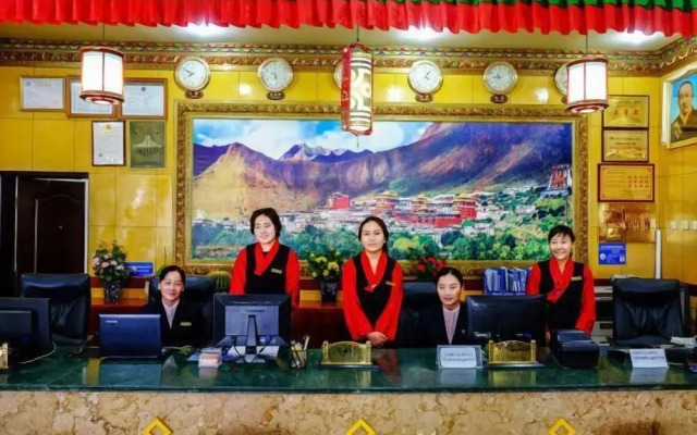 Gangjian Hotel