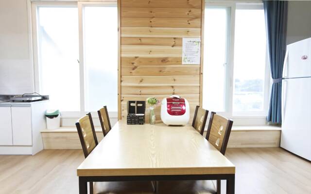 muju soldabak pension