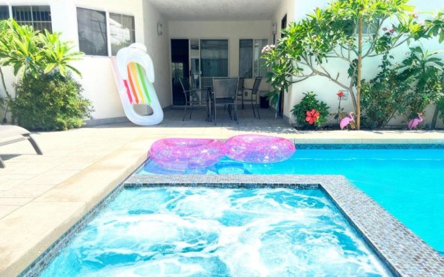 NoHo Luxury Oasis I saltwater pool-spa I lush gardens I 15 mins from Hollywood