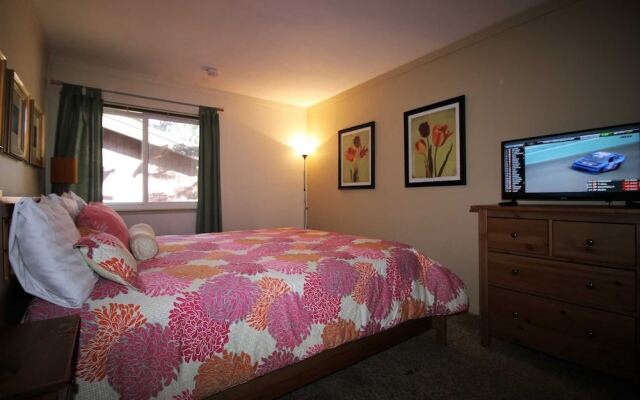 Mammoth S #213 4 Bedroom Condo