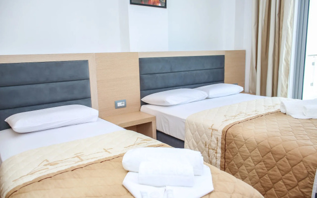 Hotel Saranda Palace