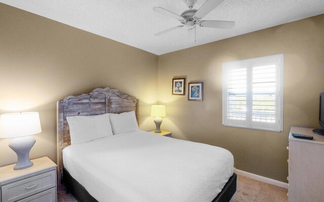 Beautiful 3br/2ba Beachfront Condo,sleeps 8