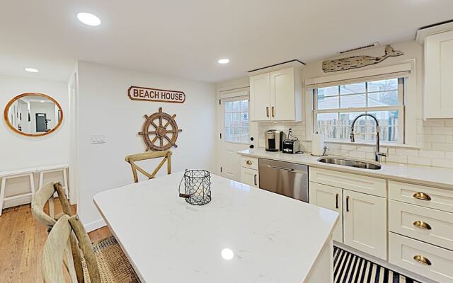 25 Falmouth - 3 Br Duplex