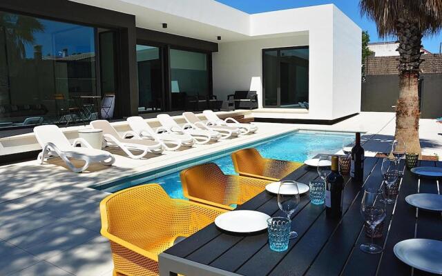 Villa Blanca