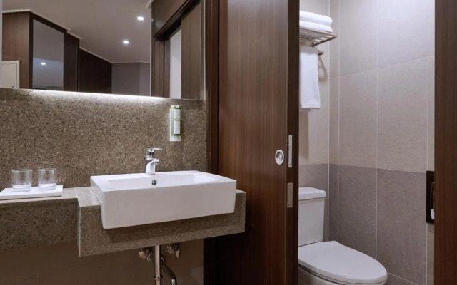 The Hotel Sokcho by Best Western Signature Collection