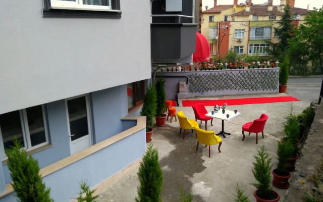 Talya Apartments