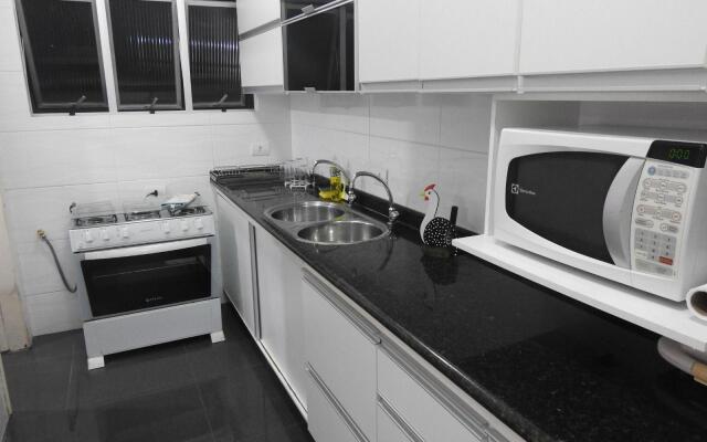 Cabo Frio Lindo 2 quartos Reformado para 8 pessoas