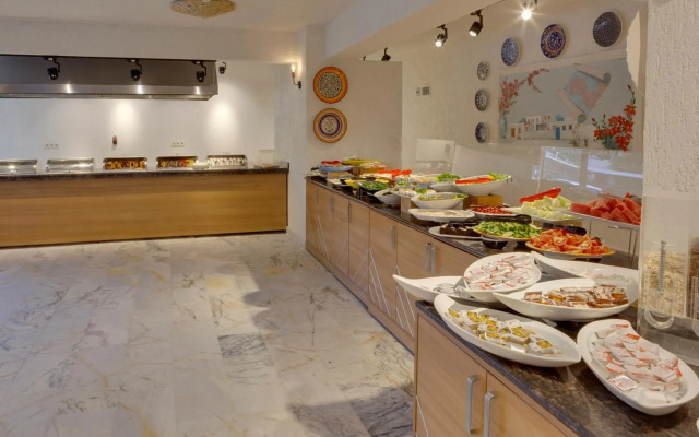 Serhan Hotel
