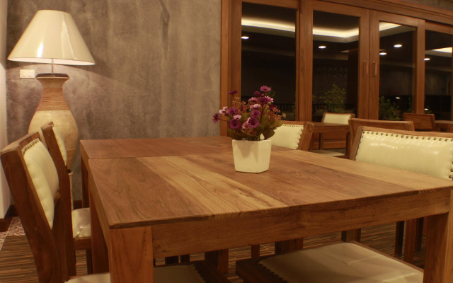 Huen Jao Ban Hotel