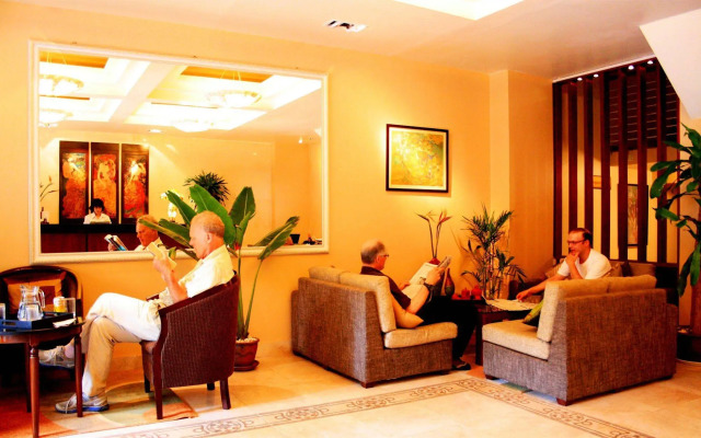 Artisan Boutique Hotel