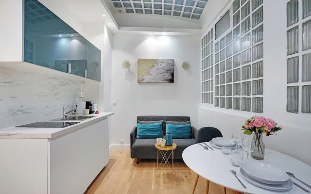 Apartment for 4 People in Bastille