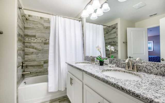 4 Bed 3 Ba Champions Gate Pool Home