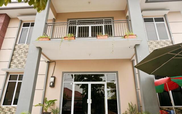 OYO 1394 Rumaisa Homestay Syariah