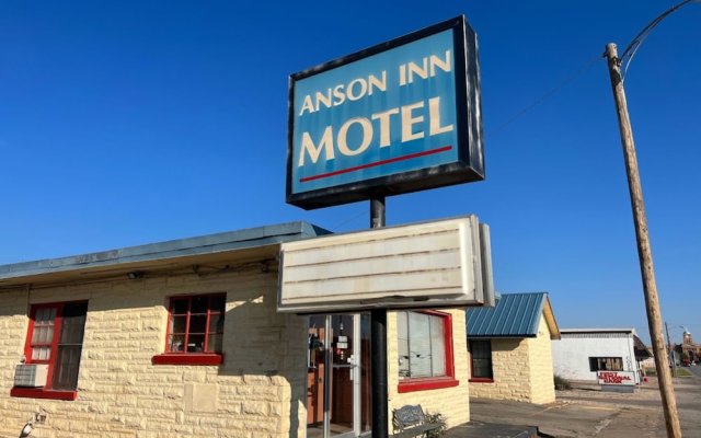 Anson Inn