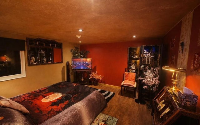 Oriental Suite