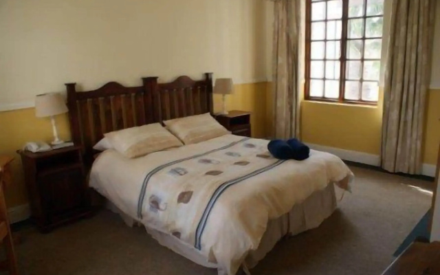 Inkwenkwezi Private Game Reserve