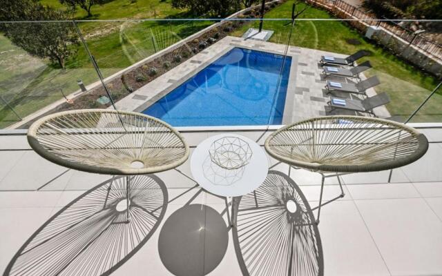 NEW 2022 Villa Ante