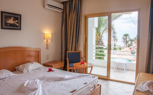 Ruspina Beach Resort