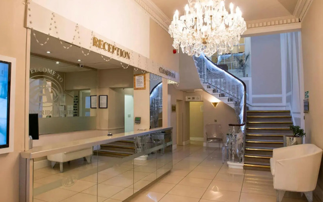 Avonbridge Hotel