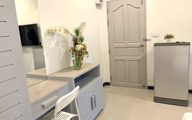 White Sand Phuket Residence