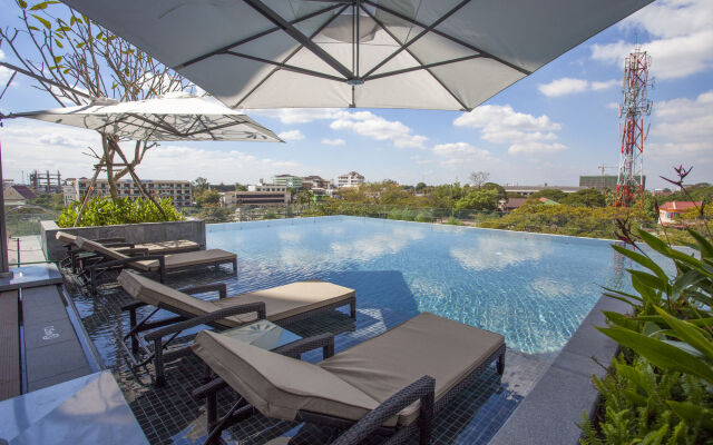 Crowne Plaza Vientiane by IHG