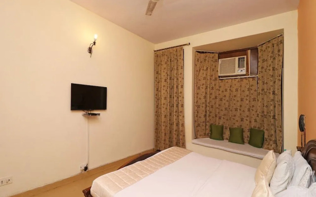 Oyo 708 Hotel Sanjeevni