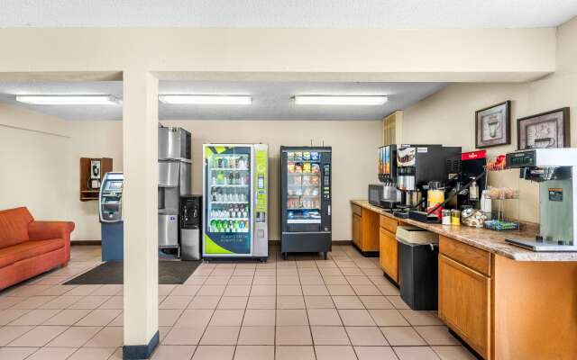 Americas Best Value Inn Decatur, IL