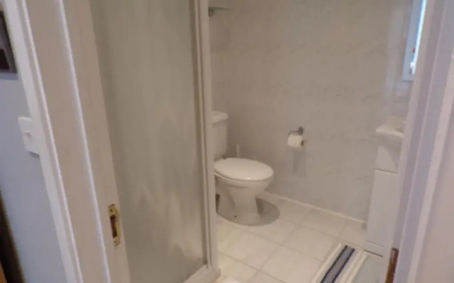 Coast 77 B&B