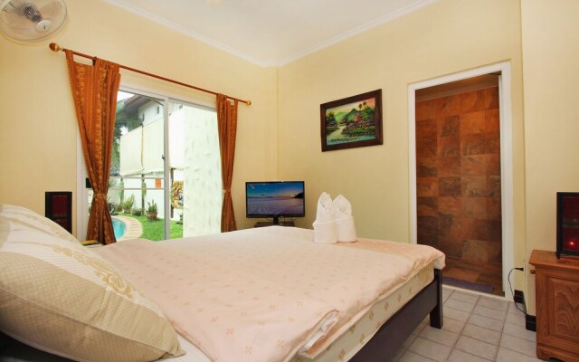 Nai Mueang Far Villa with 4 bedroom