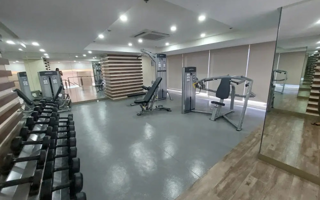 Makati Bliss Apartment - Cozy Urban Retreat