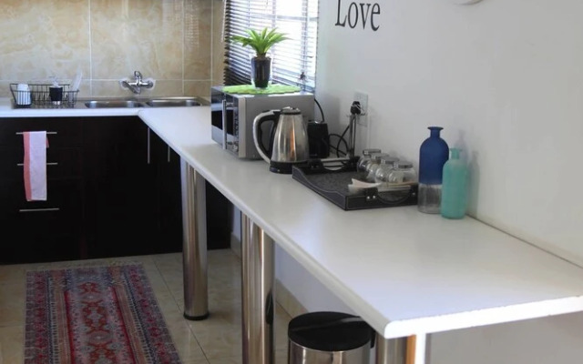 Denver Echo- Executive Guest House