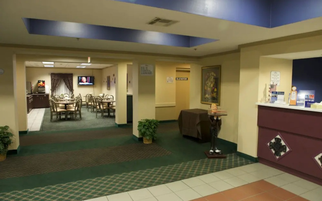 Baymont Inn & Suites Mason