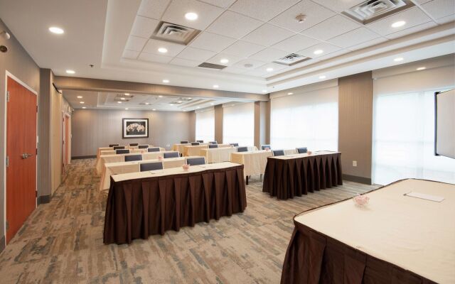 Hampton Inn & Suites Barrie