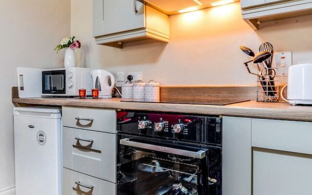 The Ship's Key Aparthotel