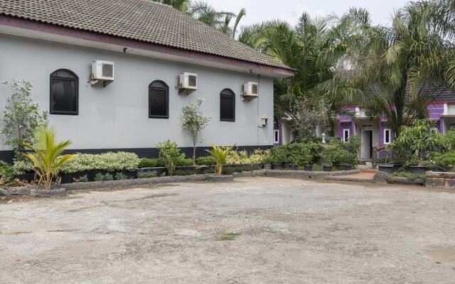 Hotel Danau Indah by RedDoorz