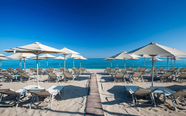 Atlantis Beach Hotel
