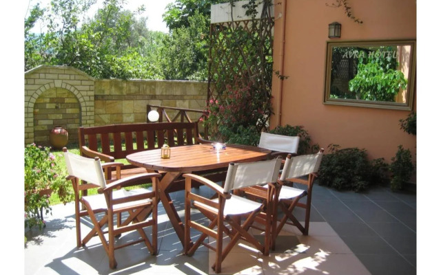 Avra Hotel