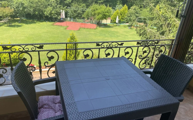 Sarikonaklar Garden Village