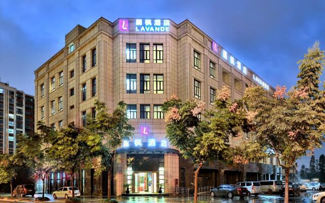 Lavande Hotels Shanghai Jiading Xincheng Stadium